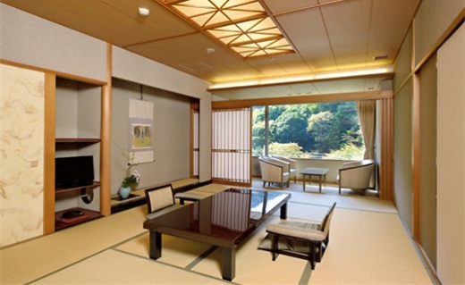 ãå¹³æ¥éå®ãæéŠ¬æž©æ³æå
å鎻æ§é€šã宿æ³åžïŒ2é±é以å
çºé