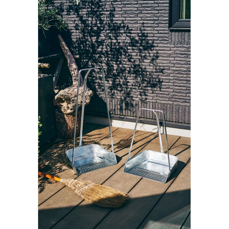 尾上製作所 トタンチリトリ 大 完成品 | 雑貨 日用品  生活雑貨 掃除 清掃