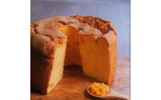 人気の しっとり ふわふわ ビオ・シフォンケーキ ホール  [オレンジ]【ひみつのひとさじ】お菓子 焼菓子 洋菓子 スイーツ シフォン ケーキ チョコレート 詰合せ オーガニック 低糖質 贈り物 ギフト ティータイム コーヒーブレイク