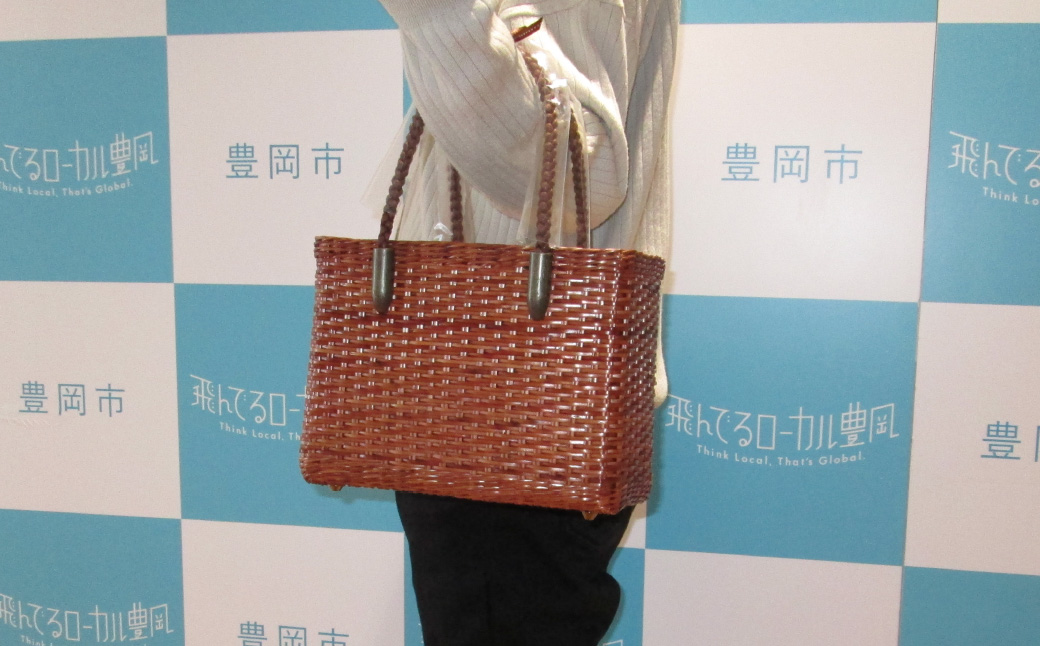 ããããã° æ³ããïŒè§ïŒ / ç± ããã° è±å²¡ ææ³çŽ°å·¥ äŒçµ±å·¥èžå£«äœ äŒçµ±å·¥èžå æ³æã ãã ããã° ã«ãã³ èªå®¶æ œå¹ æ³ å€©ç¶çŽ æ é«çŽ ãããã åãã€ã¹ã 倧人 æäœã ãã³ãã¡ã€ã æ¥æ¬è£œ ã¬ãã£ãŒã¹