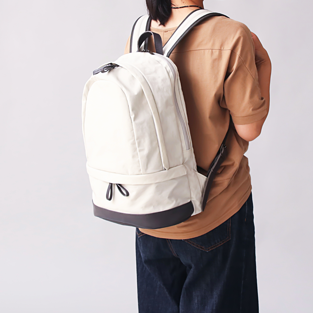 豊岡鞄　TUTUMU　HIKE（S3700）オフホワイト