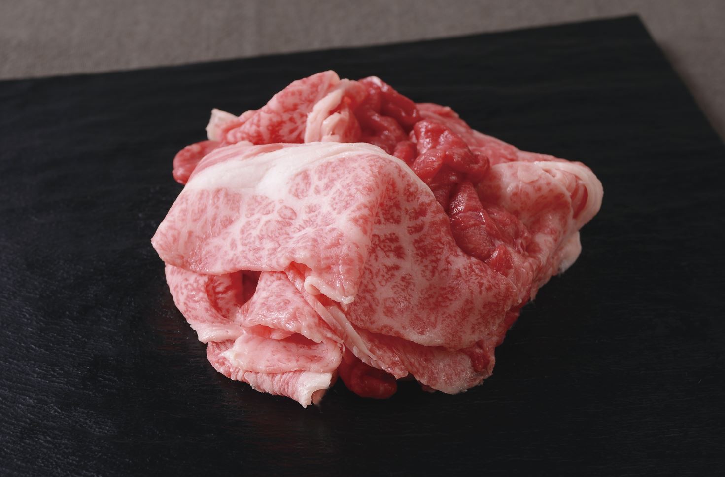 【ふるさと納税】【お試し用】【神戸牛】切り落とし　400g(200g×2P) / 神戸牛 牛肉 詰め合わせ セット 霜降り 但馬牛 和牛 国産牛 エスフーズ