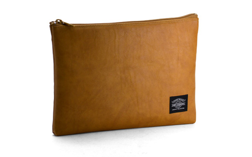 豊岡産鞄 薄マチ合皮クラッチ　小（23471-10）キャメル / かばん カバン 鞄 バッグ