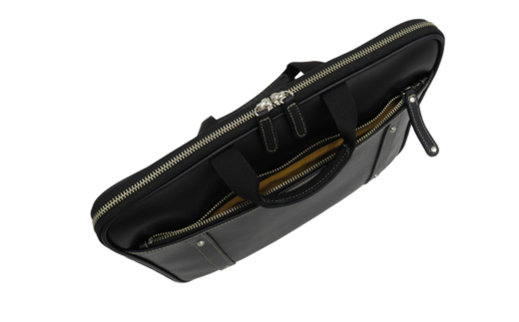 パトリッククラッチョショルダー (No.3896-01) ブラック / 木和田 クラッチ ショルダーバッグ スタイリッシュ 14インチパソコン 高級 かばん カバン バッグ 鞄 手作り メンズ レディース 日本製