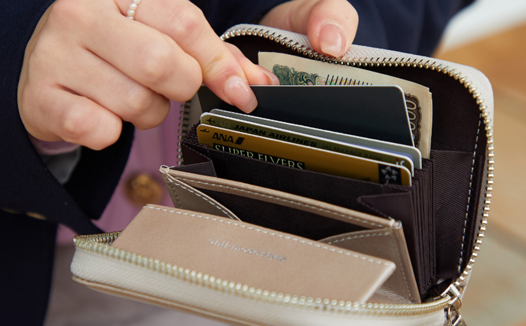 豊岡財布 anti-mode style Shimmer Chic Compact Wallet AW901 / セレニティGY /  コンパクトウォレット 財布 二つ折り 牛革 シンプル サイフ さいふ アンチモード スタイル シマー シック 木和田正昭商店