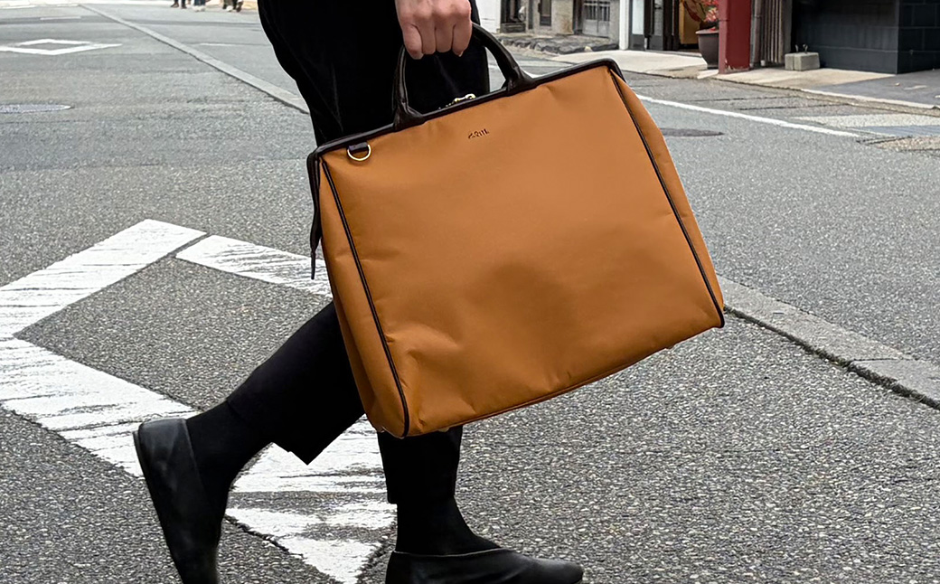 とにかく軽い！ダレスボストンS / キャメル / ボストンバッグ ダレスバック 約540g 大容量 合皮 お手入れ簡単 1泊程度 旅行 出張 ジム通い かばんこみせ さくら咲くら