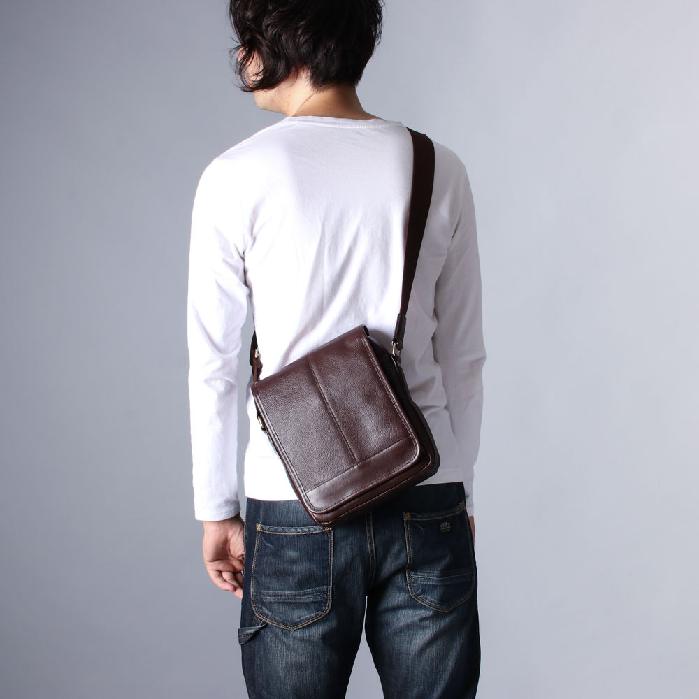 豊岡鞄　皮革縦型フラップSD（チョコ）