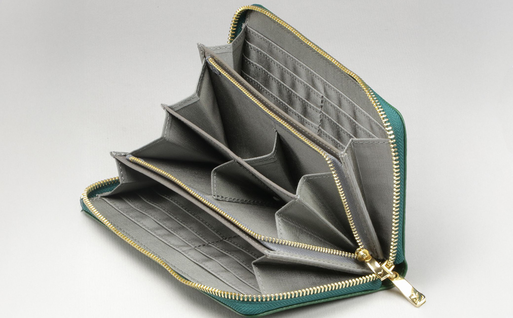 豊岡工房 コインが分けられる牛革長財布（4193）グリーン / 長財布 大きく開く 中身が見やすい ４つに仕切られた小銭入れ 柔らかい シュリンク牛革 メンズ レディース 財布 さいふ サイフ 国産 日本製 小田清株式会社