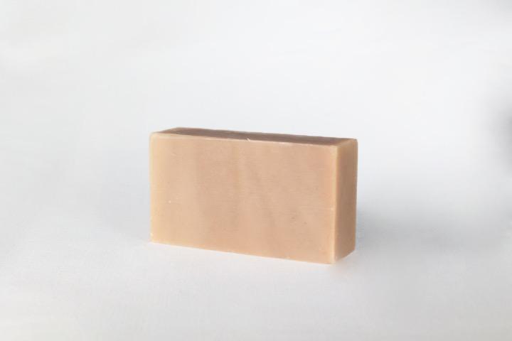 繝ゥ繝吶Φ繝繝シ遏ウ鮖ク