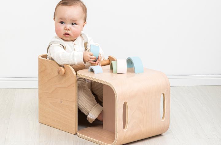 HOPPL（ホップル）　コロコロベビーチェア（グリーン）　チェアクッション（ブルー）付き