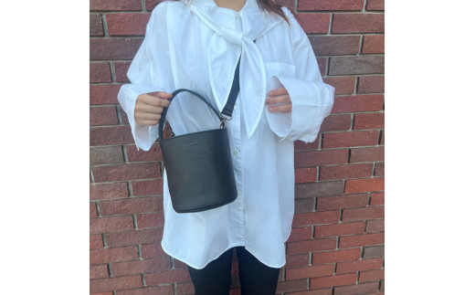 【可愛い本革バッグ】Collon black