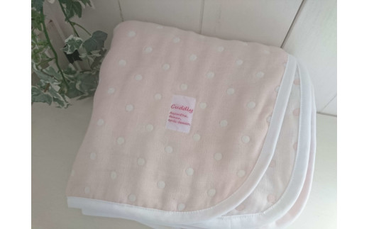 ハンドメイドのガーゼシングルハーフブランケットとハンカチ（シンプル）