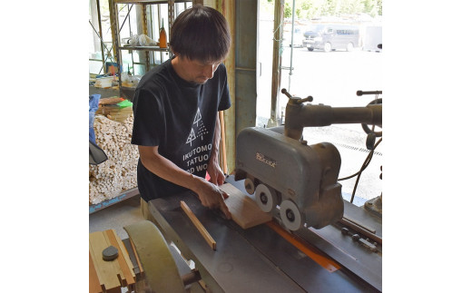 暮らしに愉しいをつむぐ tumuguカッティングボード 砺茶