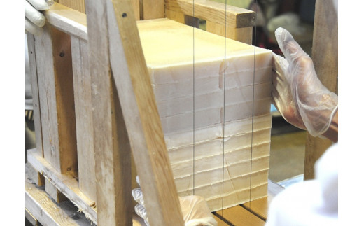 ナチュラル洗顔石鹸２種類のハッピーセット