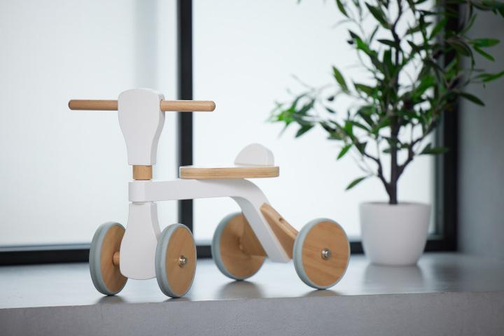 HOPPL（ホップル）　ファーストウッディバイク（シーグリーン） 無料ネームプレート付き