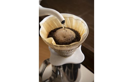 世界のハイクオリティコーヒー 2種×200g おまかせ定期便（12か月連続お届け）（挽き）