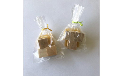 アロミーユオリジナル 天然100%精油6本＆木のキューブセット