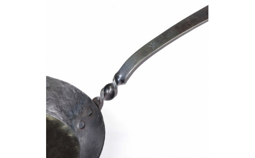 millio鍛造フライパン20cm