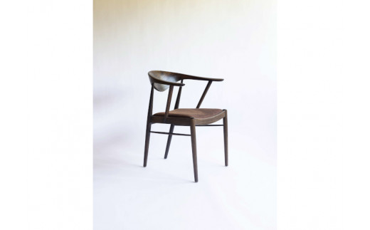 TataraF-type 鉄染め仕上げ（座面：革）