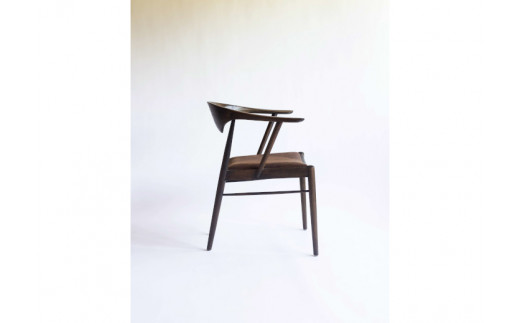 TataraF-type 鉄染め仕上げ（座面：布）