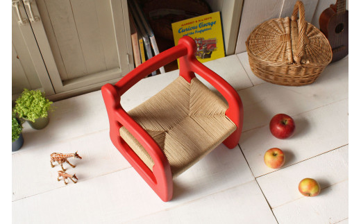 ファニファニの赤ちゃん椅子　ami‐アミ（レッド）