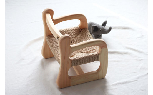 ファニファニの赤ちゃん椅子　ami‐アミ（レッド）