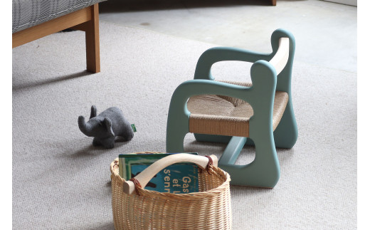 ファニファニの赤ちゃん椅子　ami‐アミ（レッド）