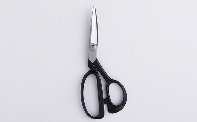 洋裁鋏 細工鋏 190mm 右手用 雑貨 日用品 はさみ ハサミ 