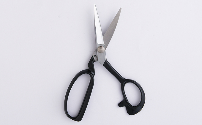 洋裁鋏 細工鋏 190mm 右手用 雑貨 日用品 はさみ ハサミ 