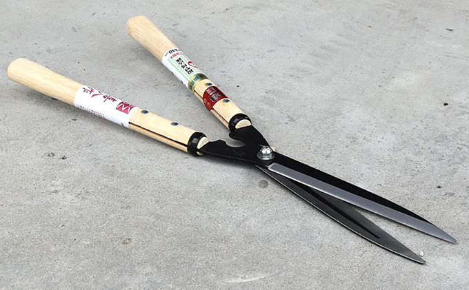 喜八作 青紙 240mm 鋭型刈込鋏 ナタ柄 