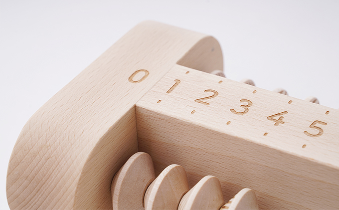 ＝5（イコールゴ）[ そろばん 算盤 知育 計算 ] 玩具 おもちゃ 見る 聞く 触る 遊ぶ 教育木具 優しい木の雰囲気 知育玩具 学び 学べる 木の玩具 木のおもちゃ 学習 遊びながら 遊びながら学べる 子供 孫 プレゼント 贈り物 