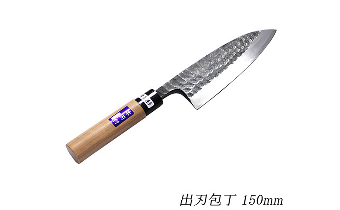 槌目黒仕上 出刃包丁 白鋼 150mm キッチン用品 魚さばき 骨切り 料理 民芸品 刃物 切りやすい