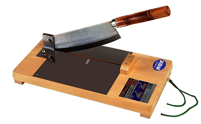 軽い力で簡単にカット出来る“オールカッター” 雑貨 日用品