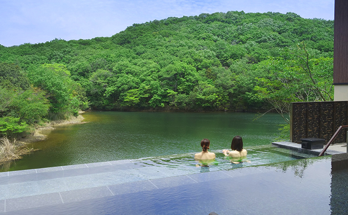 温泉 兵庫 白雲谷温泉 ゆぴか 入浴券 2枚+ アロマ トリートメント 40分 コース 1枚 旅行 旅 温泉旅行 スパ サウナ 岩盤浴 マッサージ エステ 体験 体験型 チケット 券 ギフト券 ギフト 贈答 レストラン 健康 美容 兵庫県 小野市