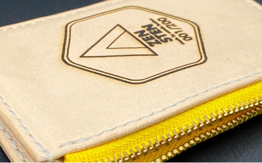 お財布にもなるカードケース【高品質三田牛レザー使用】　ブラック [3d28bae250007]0234