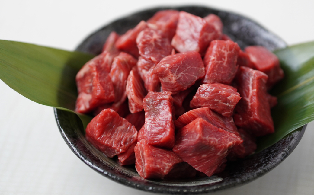 淡路牛 赤身サイコロステーキ　500g（250ｇ×2パック）　 [小分け サイコロステーキ 冷凍 牛肉 人気]