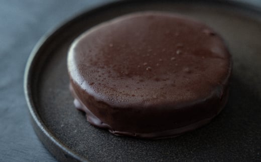 弁天堂 ザッハトルテ 4号サイズ×2個　[オーガニックチョコレート 冷凍 スイーツ]