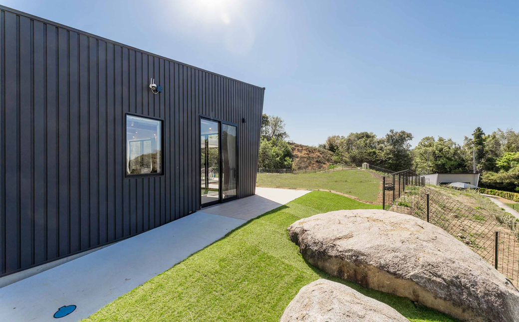 æ·¡è·¯å³¶ã§æç¬ãšæ³ãŸãã宿<DOGGYWOOD>ã§äœ¿ãã宿æ³ãåªåŸ
åž60,000åå