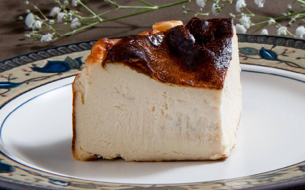 ちょっぴり大人びたブルーチーズバスク 4号サイズ