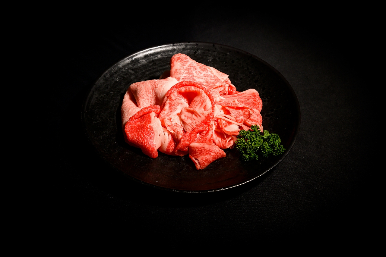 神戸牛切り落とし肉（800g） [肉 牛肉 神戸牛 最高級肉 神戸ビーフ 神戸肉 但馬牛　切り落とし 家庭用 お取り寄せ 加東市 兵庫県]