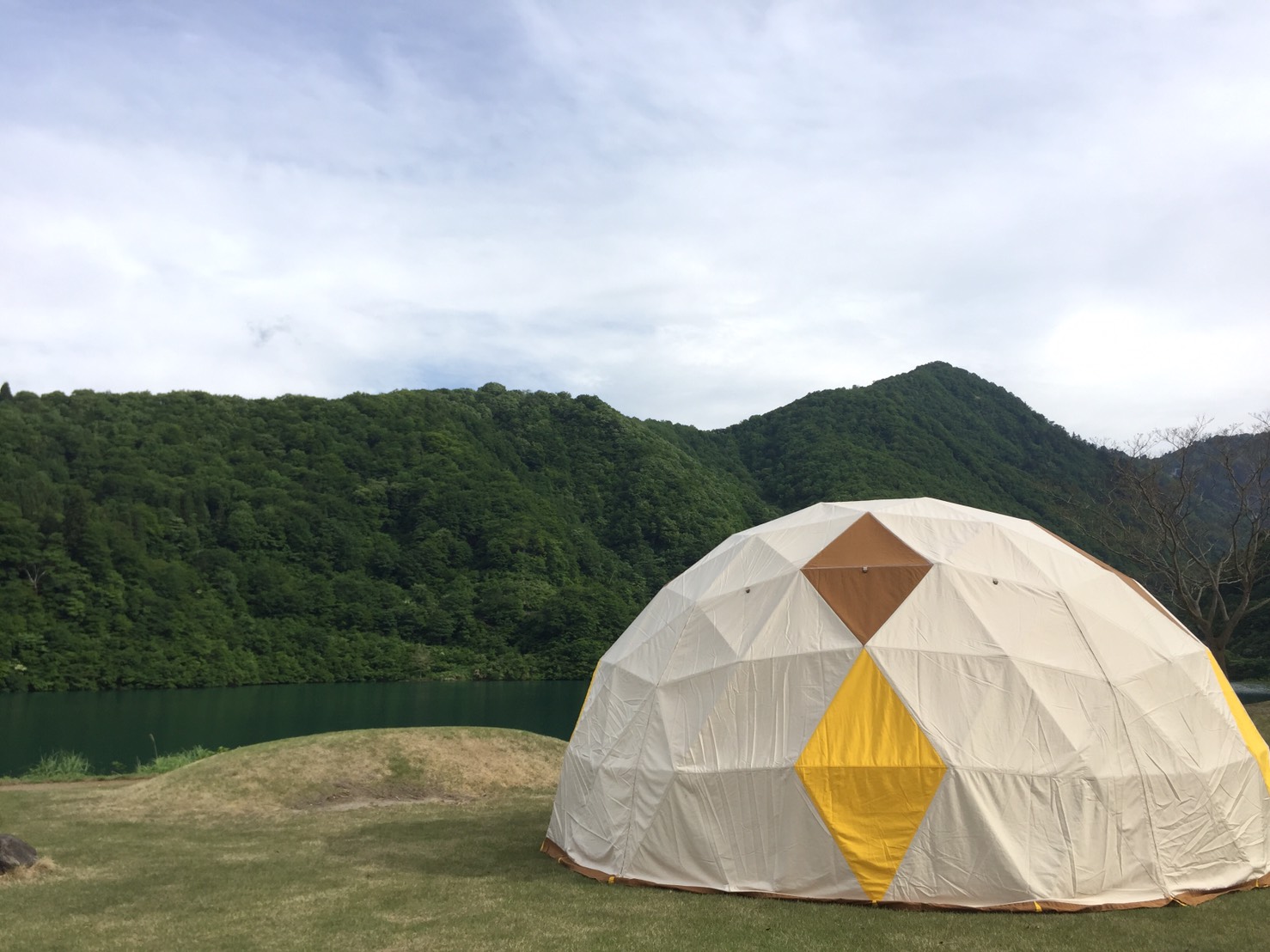 ドームテント／グランピング ドームテント（直径6〜7ｍ、高さ3.5ｍ）テント オーダーメイド キャンプ グランピング アウトドア 防災 日本製