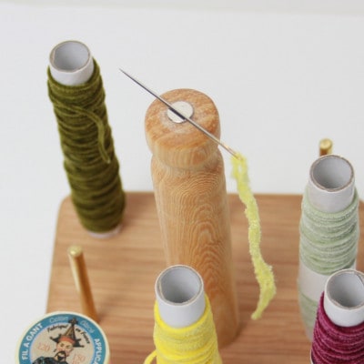 エディ工房　糸巻きスタンド　(オーク・真鍮製8本立)　針休め装備【配送不可地域：沖縄県】【1700140】