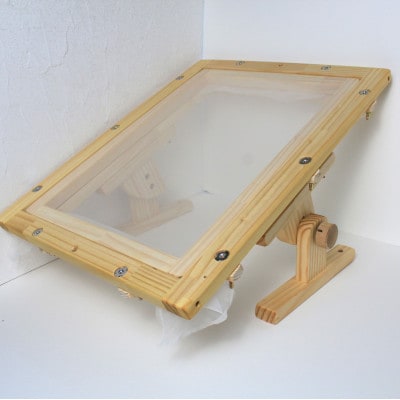 エディ工房　刺繍台セット【Dモデル】(A4サイズの刺繍枠と専用スタンドD型のセット品)【受注製作品】【配送不可地域：沖縄県】【1700137】