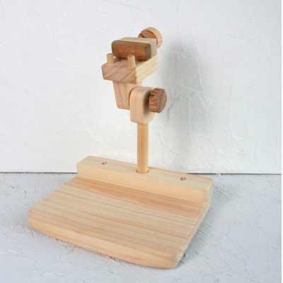 刺繍丸枠スタンド(ひのきC+)丸ハンドル・マグネット・グリップ2種付属　※丸枠は付属しません【配送不可地域：沖縄県】【1700135】