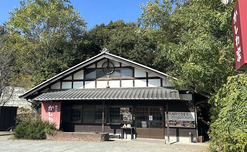 焼き鳥 国産 鶏肉 使用 かしわ家定番 計40本 塩 4種（ 身皮 もも せせり 皮 ） セット お店の味をご自宅で! 冷凍食品 おつまみ つまみ 惣菜 おかず 弁当 冷凍配送 兵庫 兵庫県 稲美町