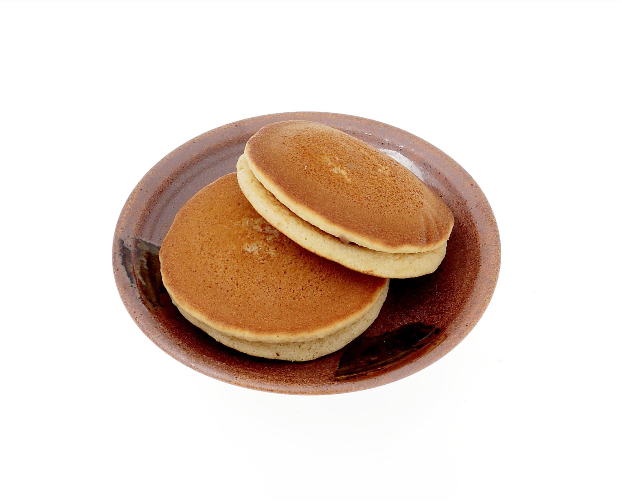 ガジロウ便 【関東・中部・近畿・中国・四国】 もちむぎ麺 (4人前×2箱) どら焼き (10個)