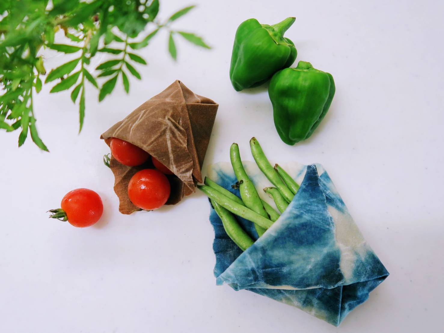 èæèæšæãšã³ã©ãã2æã»ããïŒSïŒM) èæã»ãã