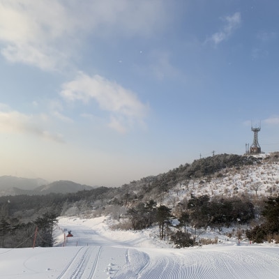 〈峰山高原リゾートホワイトピーク〉スキー1日リフト券　3枚【1363748】