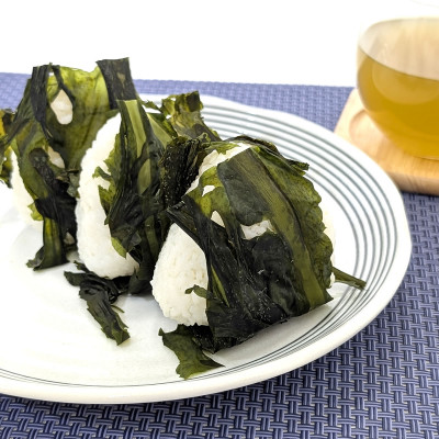 山陰の名産品　天然　板わかめ　大判　70g×2袋【1407646】