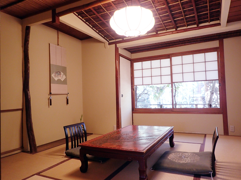 江戸三　ランチ・ワンドリンク付き　2名様　お食事券 F-89